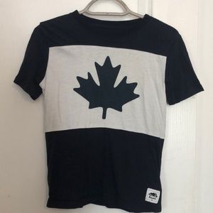 Roots Canada flag T-shirt